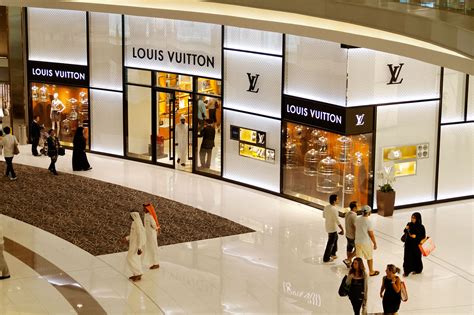 borsa louis vuitton costo dubai centro commerciale|louis vuitton store dubai mall.